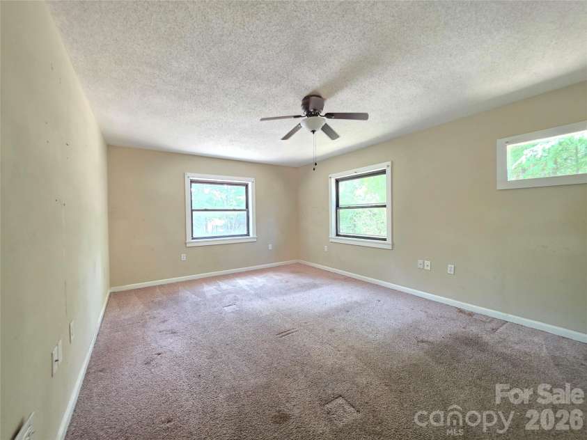 4268 Vincent Street, Kannapolis, NC 28081.  MLS# CAR4380887, YatesRealty ID 32530. 