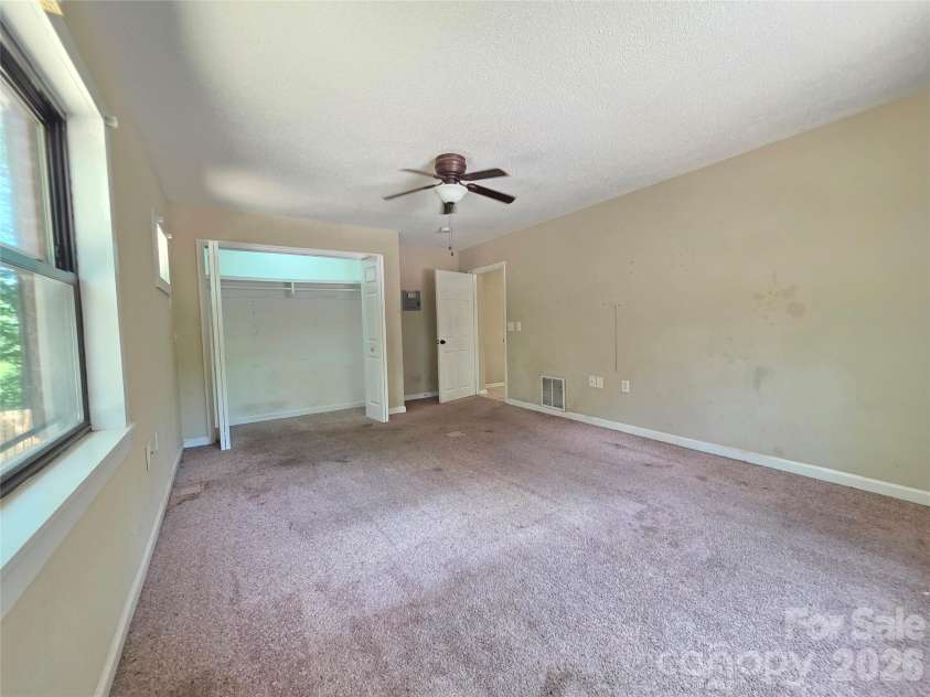 4268 Vincent Street, Kannapolis, NC 28081.  MLS# CAR4380887, YatesRealty ID 32530. 