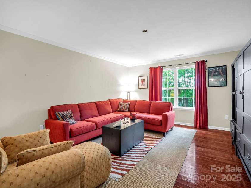 636 Shawn Rachel Parkway, Hendersonville, NC 28792.  MLS# CAR4241804, YatesRealty ID 32530. 