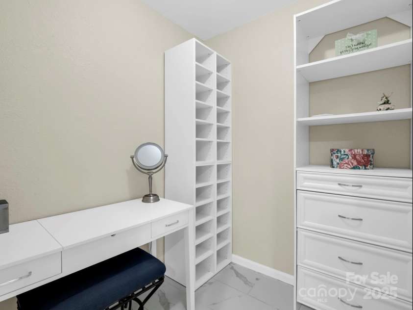 636 Shawn Rachel Parkway, Hendersonville, NC 28792.  MLS# CAR4241804, YatesRealty ID 32530. 