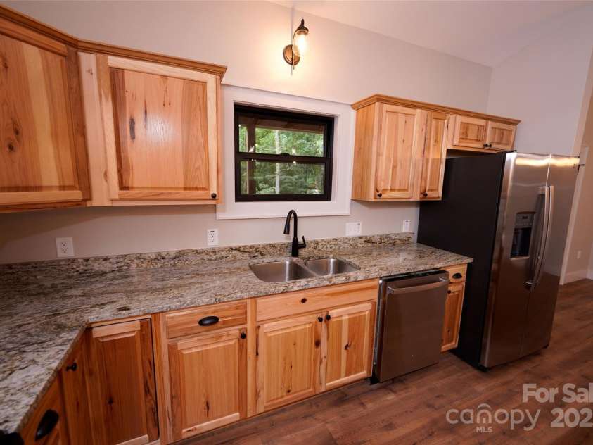 255 Davy Crockett Drive, Maggie Valley, NC 28785.  MLS# CAR4279702, YatesRealty ID 32531. 