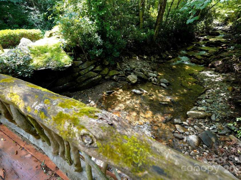 255 Davy Crockett Drive, Maggie Valley, NC 28785.  MLS# CAR4279702, YatesRealty ID 32531. 