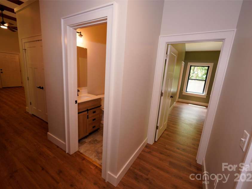 255 Davy Crockett Drive, Maggie Valley, NC 28785.  MLS# CAR4279702, YatesRealty ID 32531. 