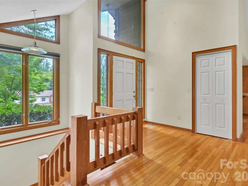 300 Ethan Pond Way, Hendersonville, NC 28791.  MLS# CAR4390703, YatesRealty ID 32532. 