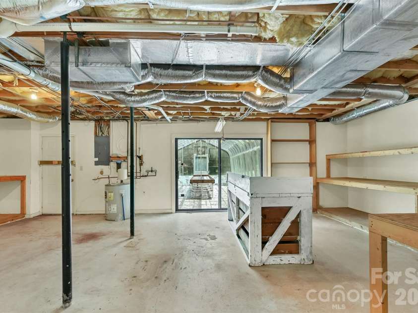 300 Ethan Pond Way, Hendersonville, NC 28791.  MLS# CAR4390703, YatesRealty ID 32532. 