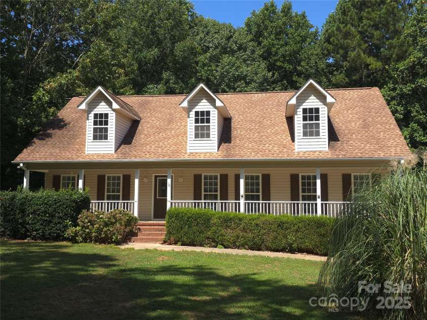 3039 Paraham Road, York, SC 29745.  MLS# CAR4226264, YatesRealty ID 32533. 