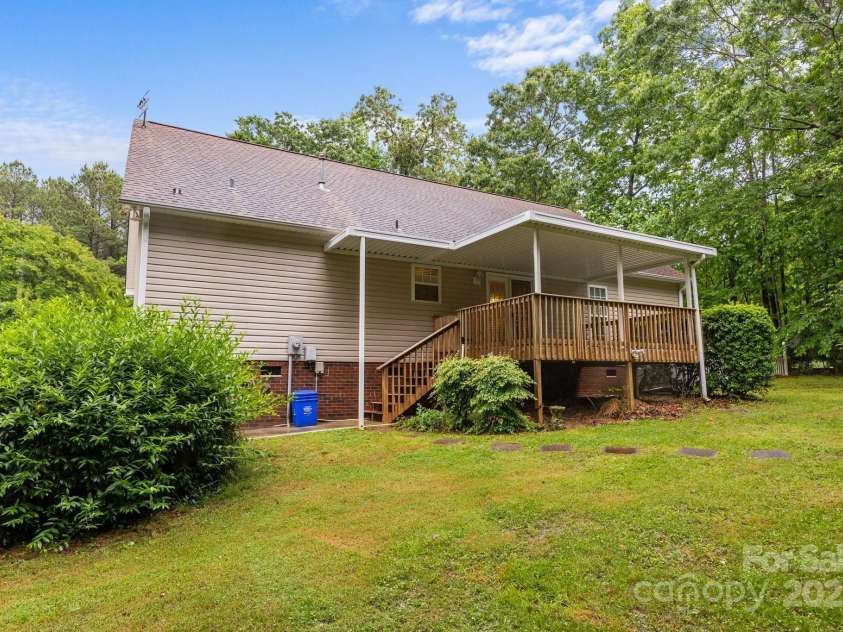 3039 Paraham Road, York, SC 29745.  MLS# CAR4226264, YatesRealty ID 32533. 