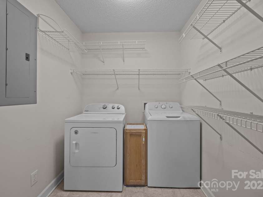 3039 Paraham Road, York, SC 29745.  MLS# CAR4226264, YatesRealty ID 32533. 