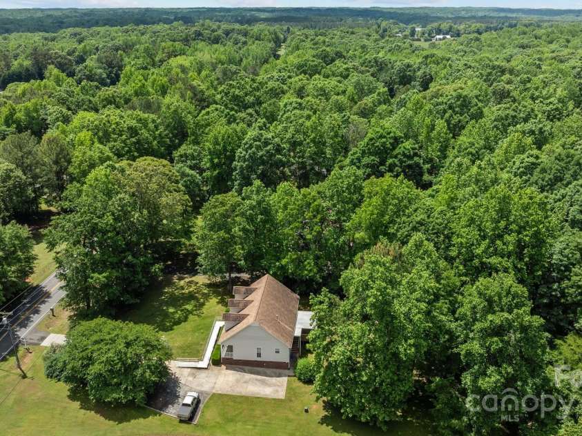 3039 Paraham Road, York, SC 29745.  MLS# CAR4226264, YatesRealty ID 32533. 