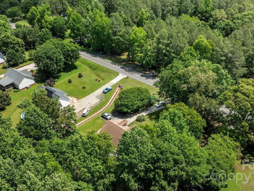 3039 Paraham Road, York, SC 29745.  MLS# CAR4226264, YatesRealty ID 32533. 