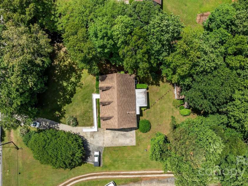 3039 Paraham Road, York, SC 29745.  MLS# CAR4226264, YatesRealty ID 32533. 