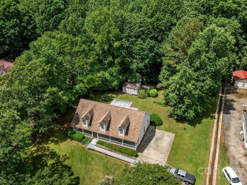 3039 Paraham Road, York, SC 29745.  MLS# CAR4226264, YatesRealty ID 32533. 