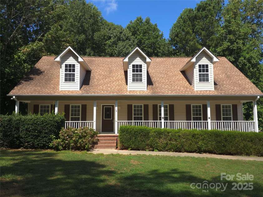 3039 Paraham Road, York, SC 29745.  MLS# CAR4226264, YatesRealty ID 32533. 