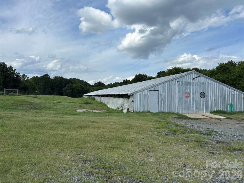 7302 Tesh Road, Monroe, NC 28110.  MLS# CAR4395848, YatesRealty ID 32533. 