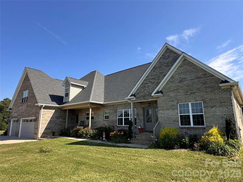 7302 Tesh Road, Monroe, NC 28110.  MLS# CAR4395848, YatesRealty ID 32533. Front