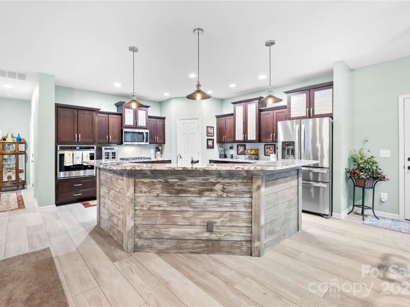 142 Will Evans Road, Jefferson, SC 29718.  MLS# CAR4287956, YatesRealty ID 32534. 