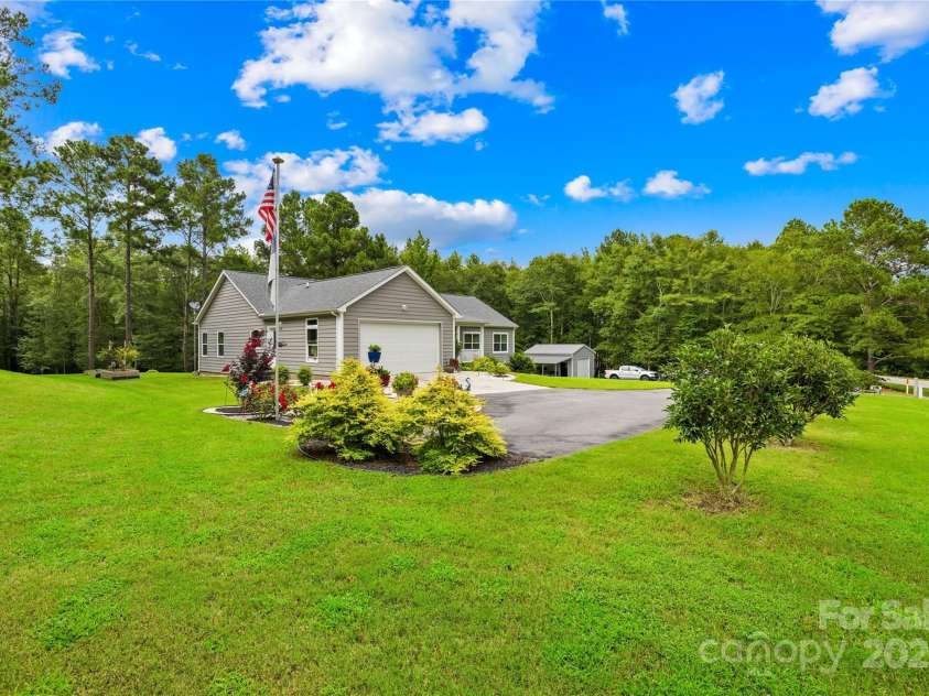 142 Will Evans Road, Jefferson, SC 29718.  MLS# CAR4287956, YatesRealty ID 32534. 