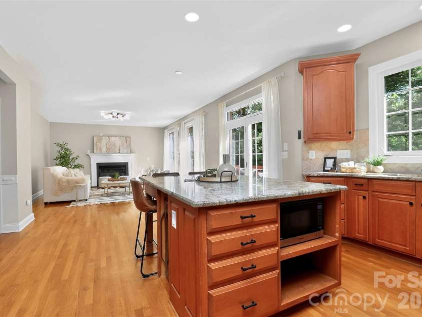 2307 Keara Way, Charlotte, NC 28270.  MLS# CAR4385558, YatesRealty ID 32534. 