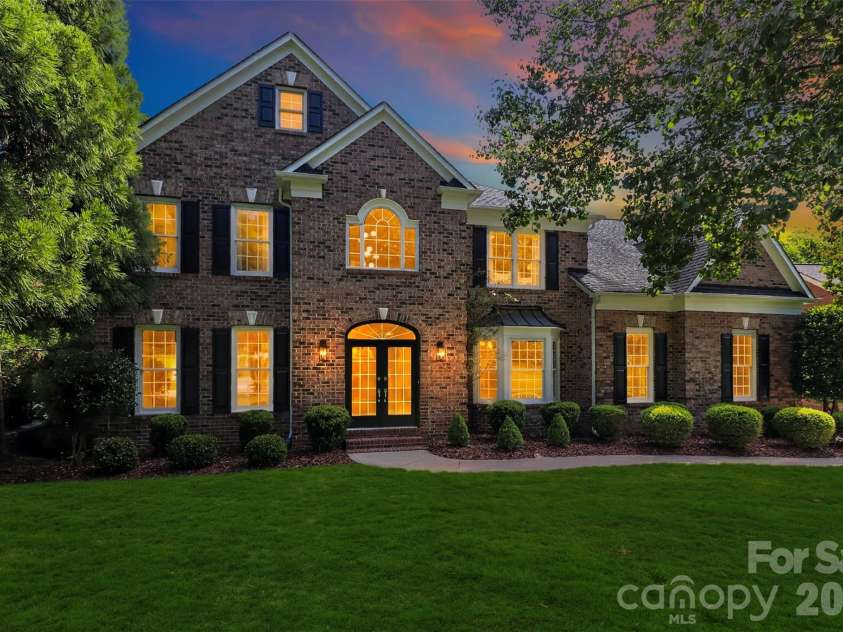 2307 Keara Way, Charlotte, NC 28270.  MLS# CAR4385558, YatesRealty ID 32534. 