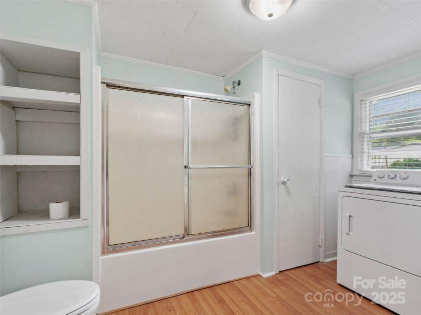 944 Georges Fork Road, Burnsville, NC 28714.  MLS# CAR4228437, YatesRealty ID 32535. 