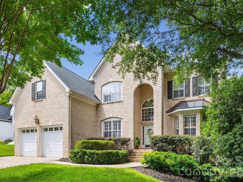 780 Fairway Point Drive, Tega Cay, SC 29708.  MLS# CAR4384591, YatesRealty ID 32536. 