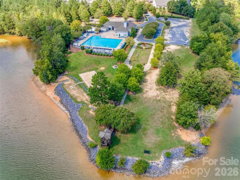 780 Fairway Point Drive, Tega Cay, SC 29708.  MLS# CAR4384591, YatesRealty ID 32536. 