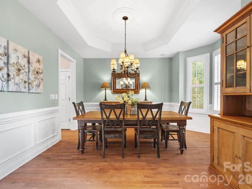 780 Fairway Point Drive, Tega Cay, SC 29708.  MLS# CAR4384591, YatesRealty ID 32536. Formal Dining Room