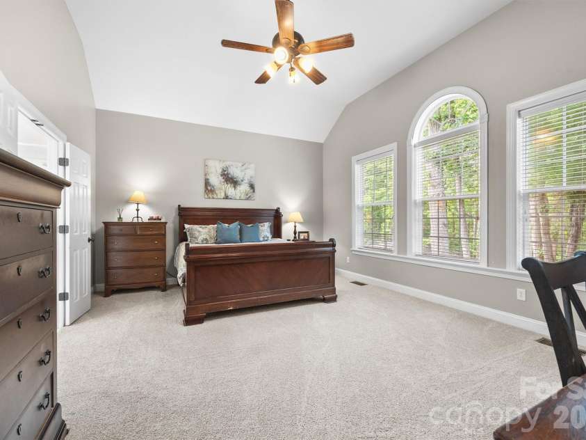 780 Fairway Point Drive, Tega Cay, SC 29708.  MLS# CAR4384591, YatesRealty ID 32536. Primary Bedroom on Main Floor