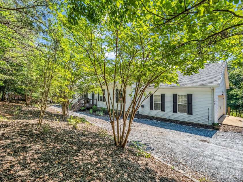 138 Elliott Lane, Rutherfordton, NC 28139.  MLS# CAR4394425, YatesRealty ID 32538. 