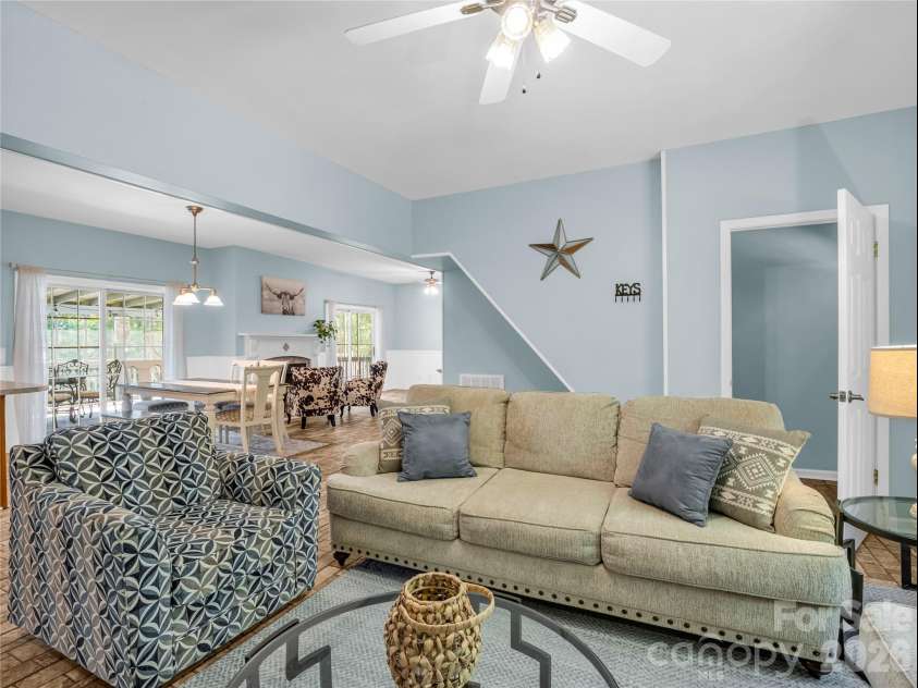 138 Elliott Lane, Rutherfordton, NC 28139.  MLS# CAR4394425, YatesRealty ID 32538. 