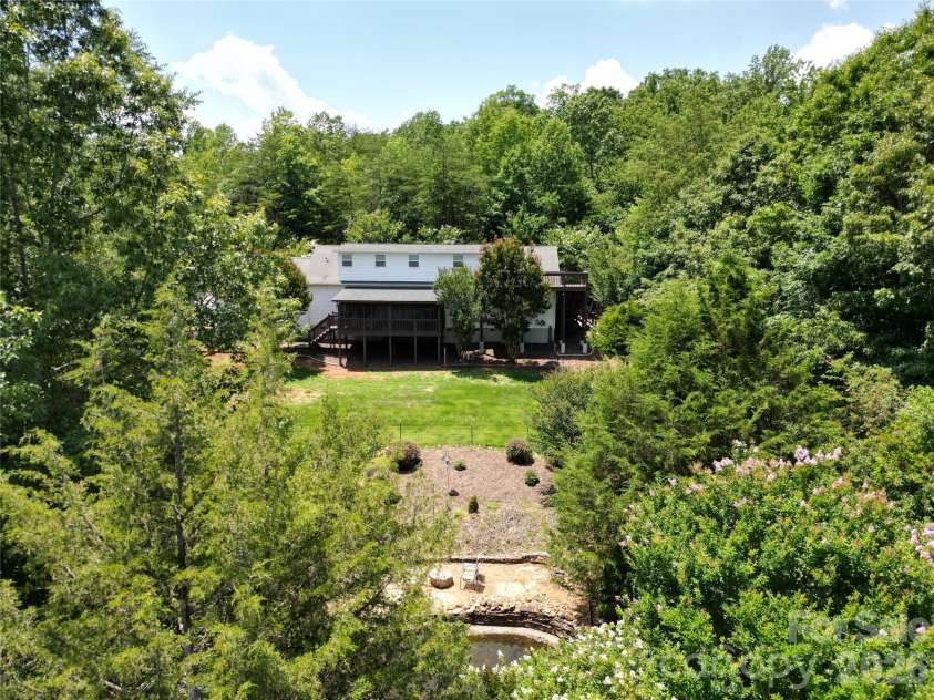 138 Elliott Lane, Rutherfordton, NC 28139.  MLS# CAR4394425, YatesRealty ID 32538. 