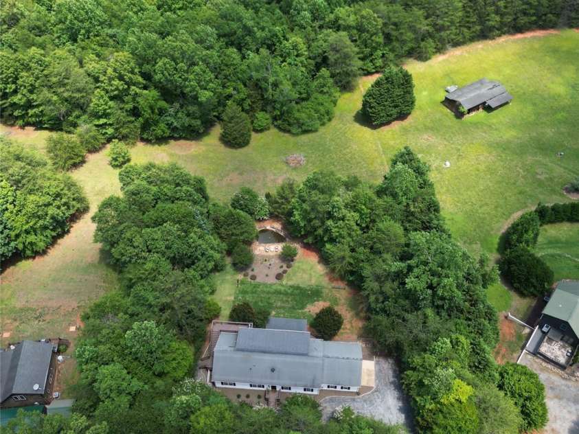 138 Elliott Lane, Rutherfordton, NC 28139.  MLS# CAR4394425, YatesRealty ID 32538. 
