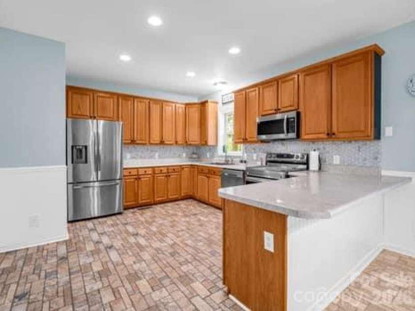 138 Elliott Lane, Rutherfordton, NC 28139.  MLS# CAR4394425, YatesRealty ID 32538. 