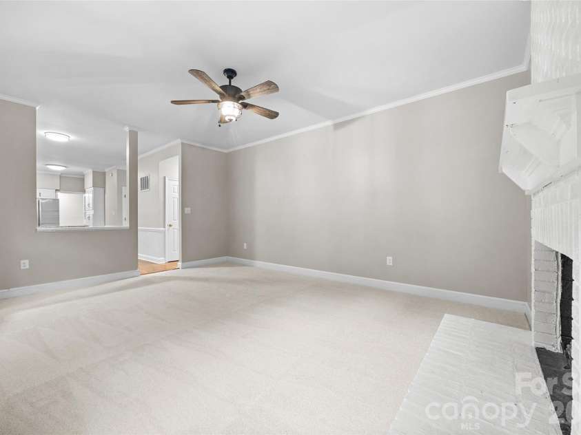 2115 Providence Drive, Charlotte, NC 28270.  MLS# CAR4384021, YatesRealty ID 32539. 