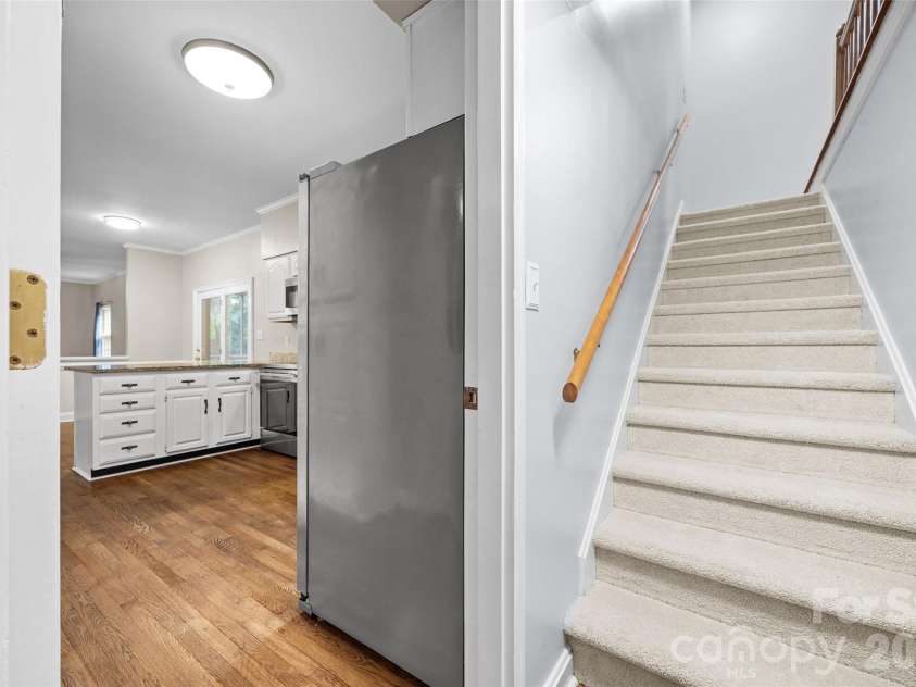 2115 Providence Drive, Charlotte, NC 28270.  MLS# CAR4384021, YatesRealty ID 32539. 