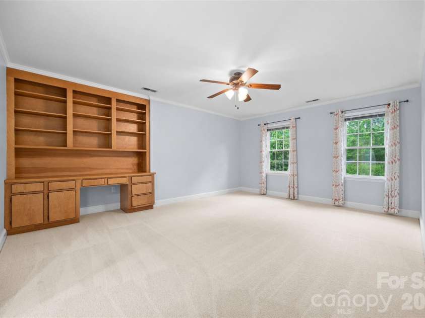 2115 Providence Drive, Charlotte, NC 28270.  MLS# CAR4384021, YatesRealty ID 32539. 