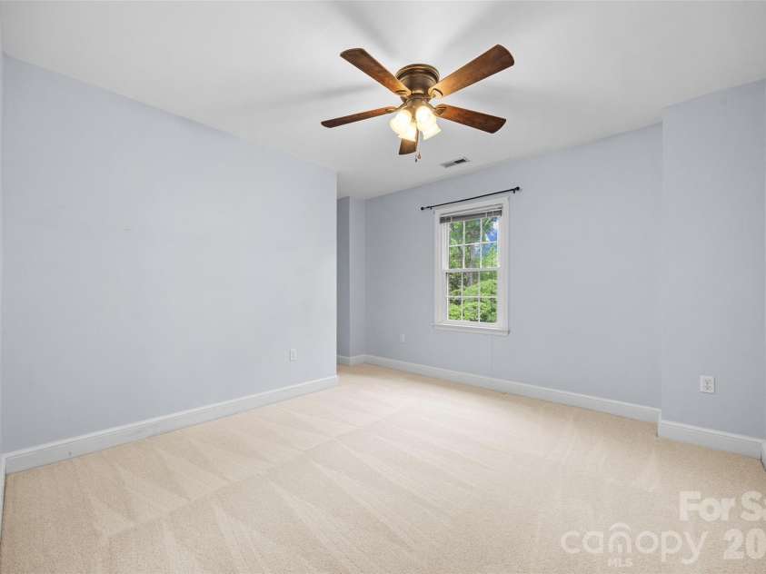2115 Providence Drive, Charlotte, NC 28270.  MLS# CAR4384021, YatesRealty ID 32539. 