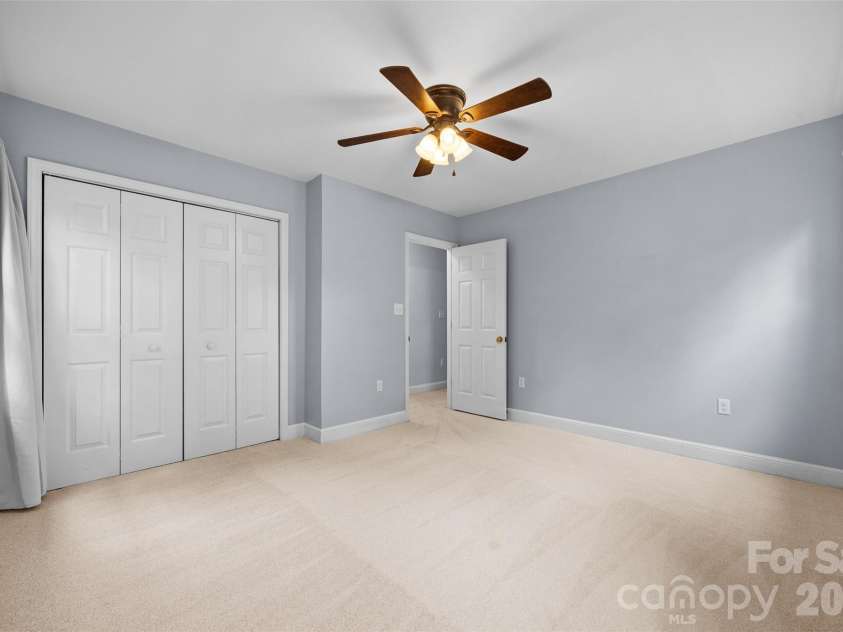 2115 Providence Drive, Charlotte, NC 28270.  MLS# CAR4384021, YatesRealty ID 32539. 
