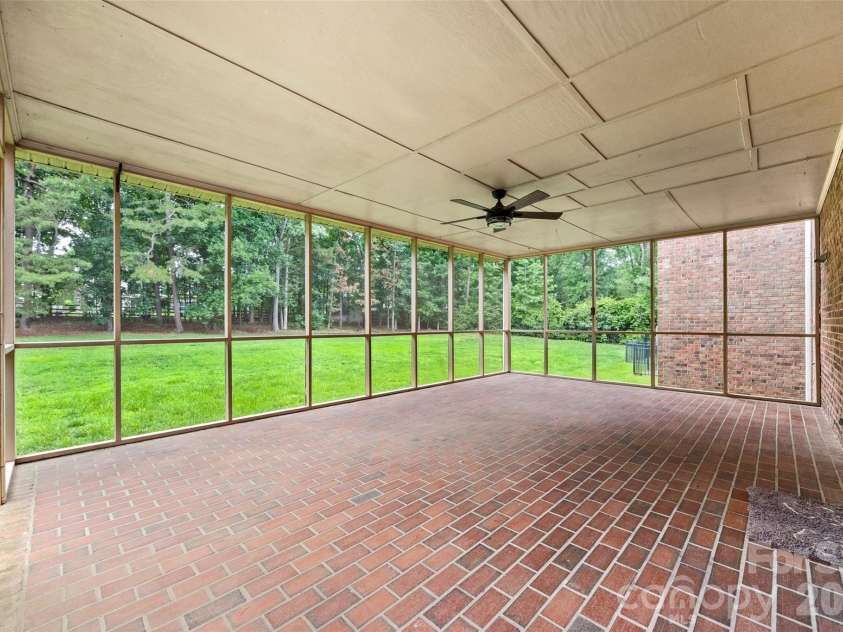 2115 Providence Drive, Charlotte, NC 28270.  MLS# CAR4384021, YatesRealty ID 32539. 
