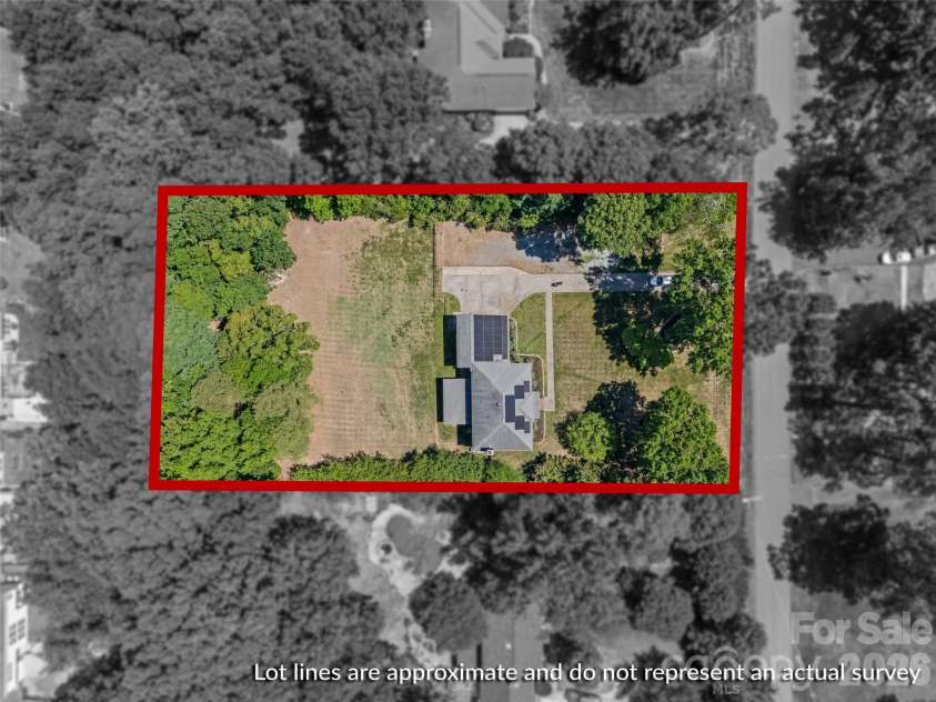 2115 Providence Drive, Charlotte, NC 28270.  MLS# CAR4384021, YatesRealty ID 32539. 