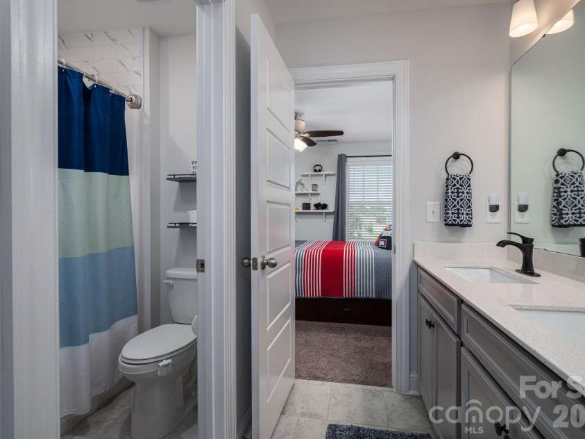 2404 Rosemond Circle, Gastonia, NC 28056.  MLS# CAR4337482, YatesRealty ID 3254. 