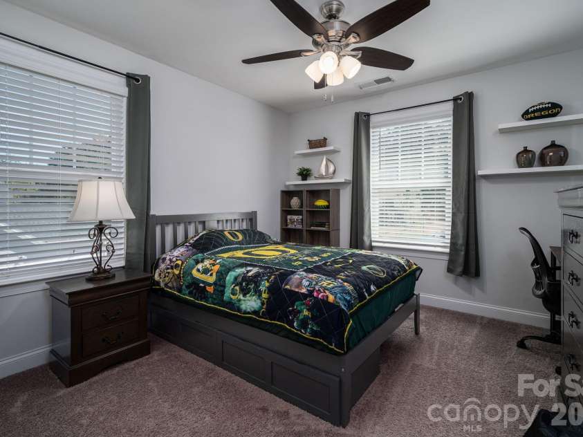 2404 Rosemond Circle, Gastonia, NC 28056.  MLS# CAR4337482, YatesRealty ID 3254. 