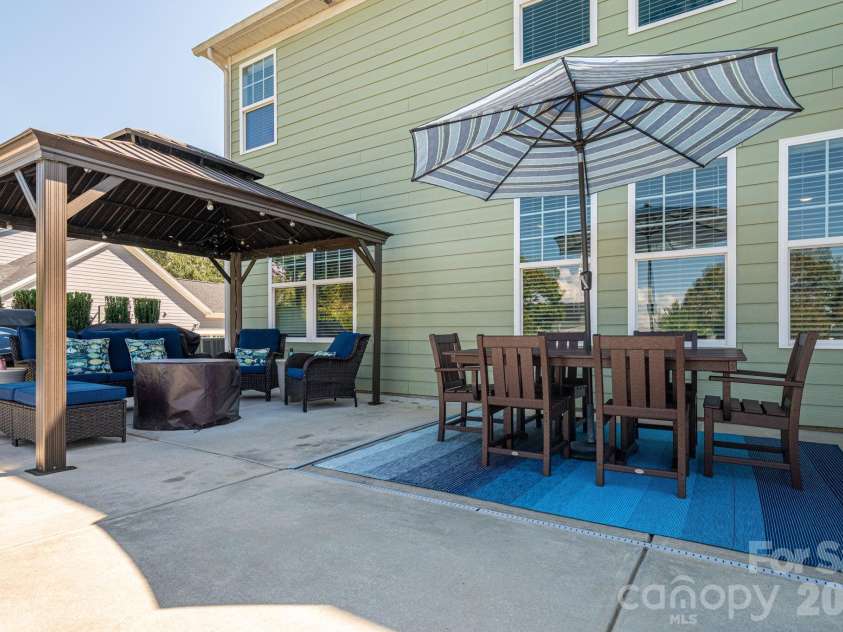 2404 Rosemond Circle, Gastonia, NC 28056.  MLS# CAR4337482, YatesRealty ID 3254. 