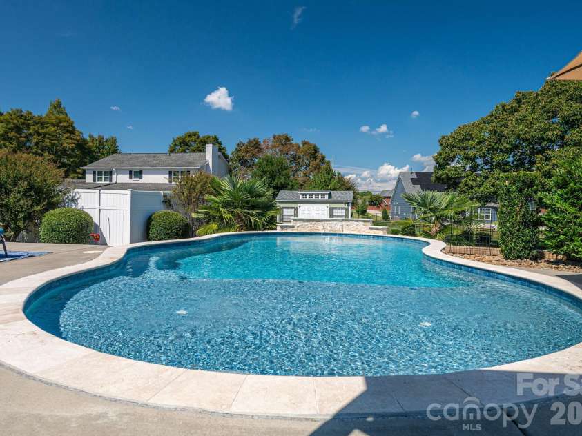 2404 Rosemond Circle, Gastonia, NC 28056.  MLS# CAR4337482, YatesRealty ID 3254. 