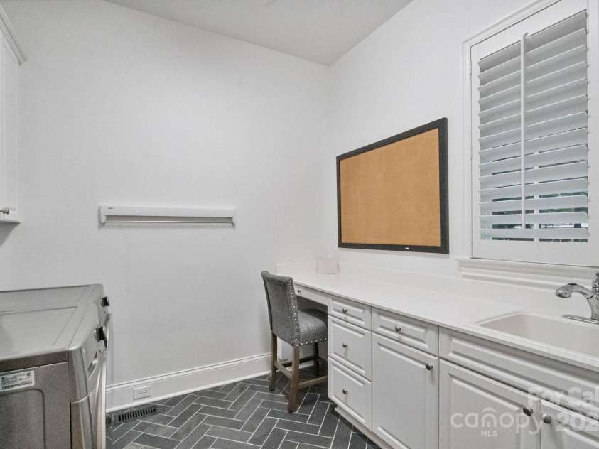 105 Breakwater Court, Mooresville, NC 28117.  MLS# CAR4290894, YatesRealty ID 32540. 