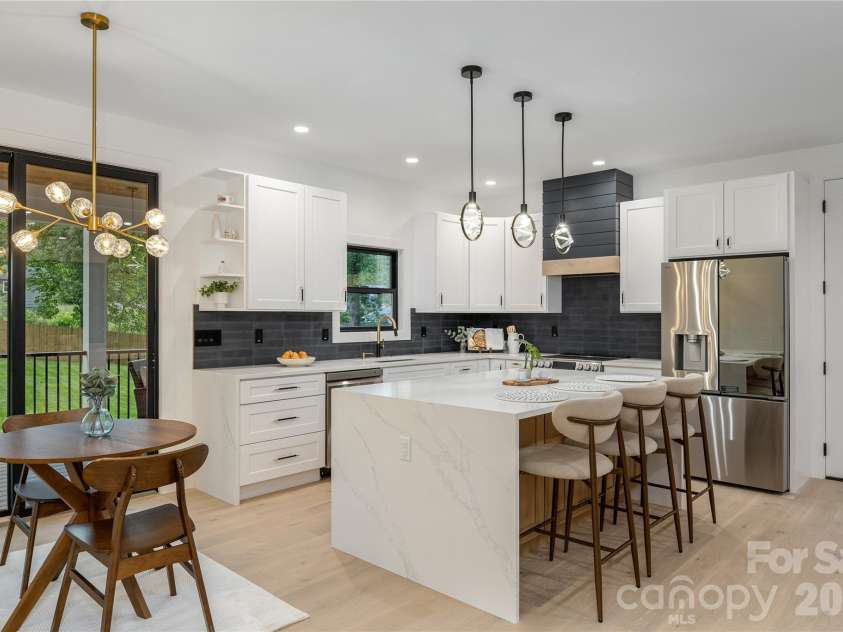 47 Scott Meadows Drive, Asheville, NC 28806.  MLS# CAR4390833, YatesRealty ID 32540. Kitchen and Dining