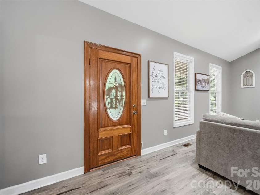 1395 Robinhood Drive, Morganton, NC 28655.  MLS# CAR4395636, YatesRealty ID 32541. 