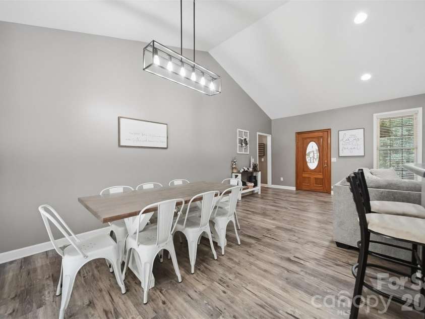 1395 Robinhood Drive, Morganton, NC 28655.  MLS# CAR4395636, YatesRealty ID 32541. 