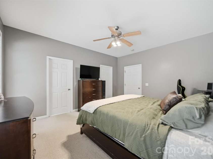 1395 Robinhood Drive, Morganton, NC 28655.  MLS# CAR4395636, YatesRealty ID 32541. 