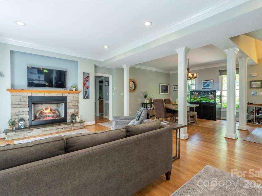 3 Lornelle Place, Asheville, NC 28804.  MLS# CAR4290670, YatesRealty ID 32541. Gas Fireplace for Cozy Fall Days